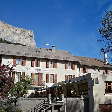 Hotel Au Gai Soleil Du Mont-Aiguille Chichilianne Exterior foto